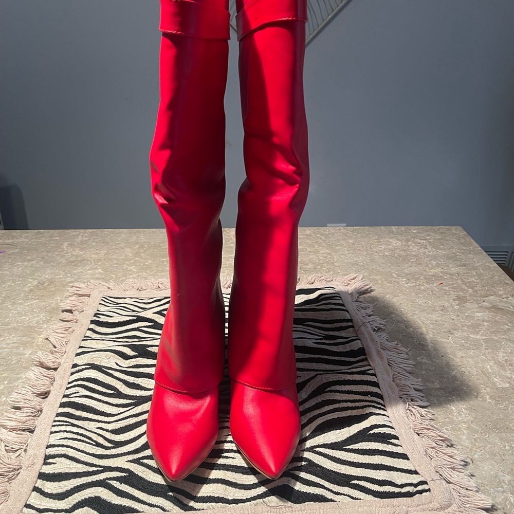 Azalea Wang Melina Red Wedge Boot Size 7.